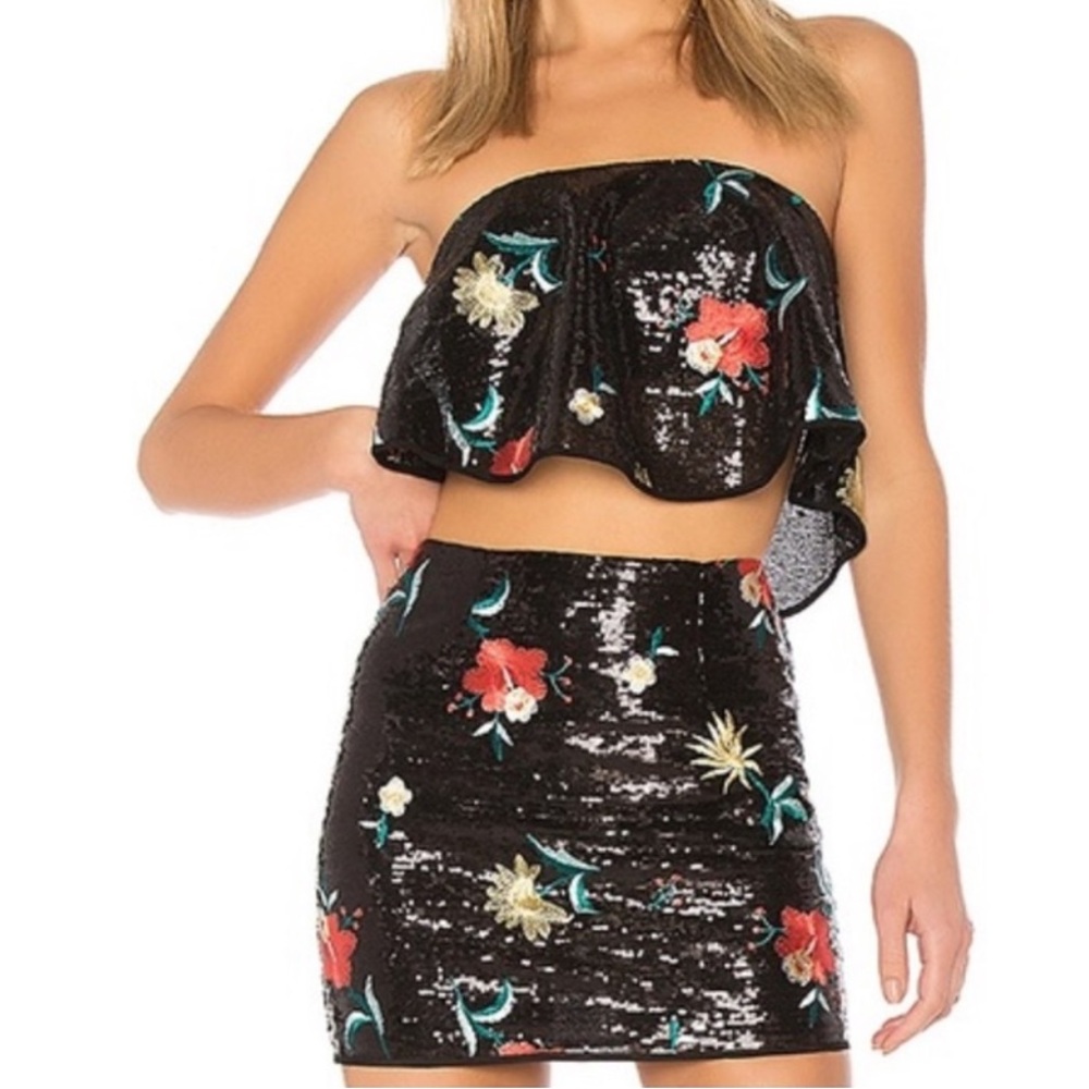 SEQUIN LOVERS FRIENDS EMBROIDERED SKIRT FREE PEOPLE NBD LOVESHACKFANCY POLLY PQ
